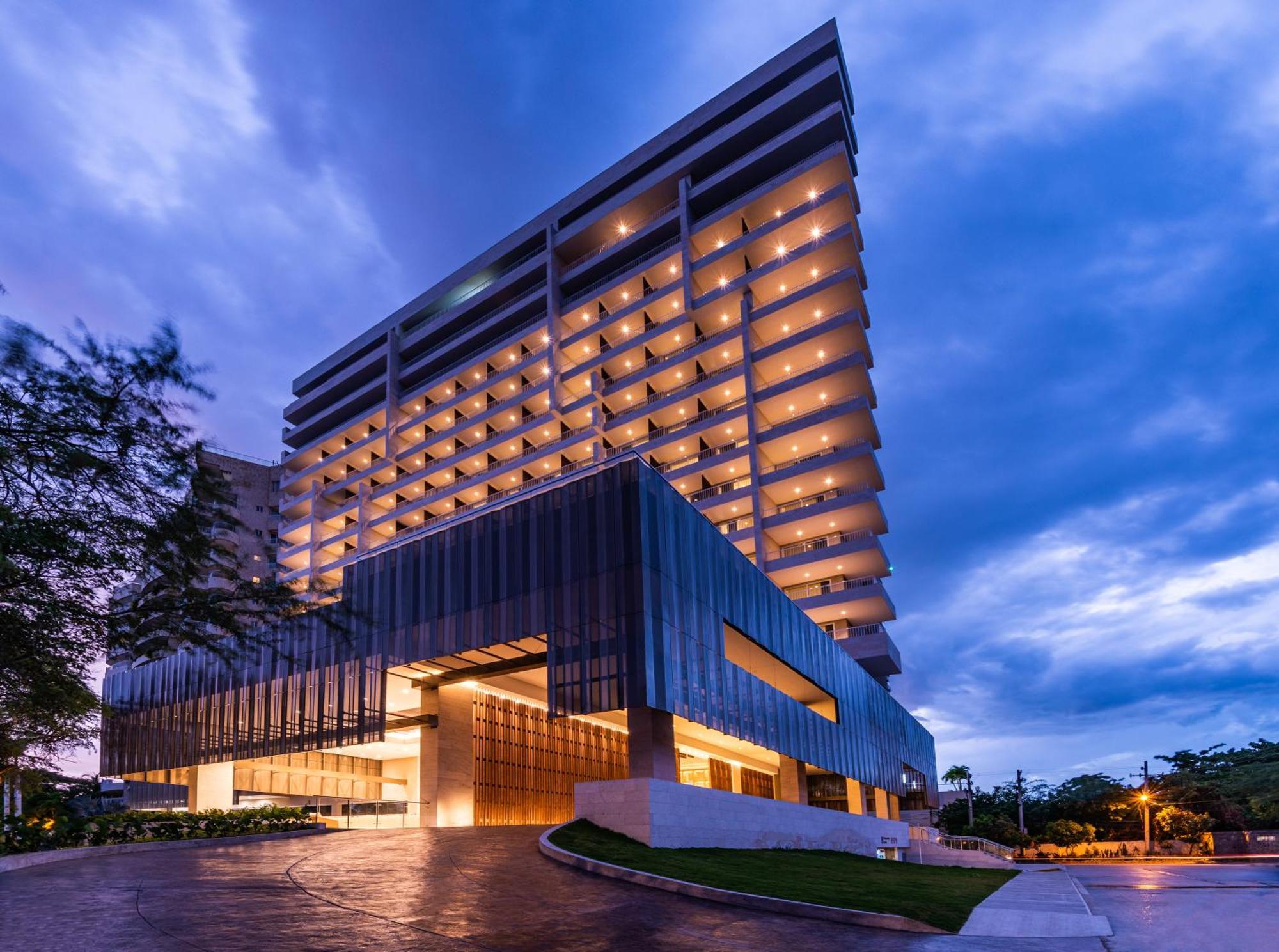Hotel Irotama Lago Santa Marta  Esterno foto The Royal Thai Police Headquarters