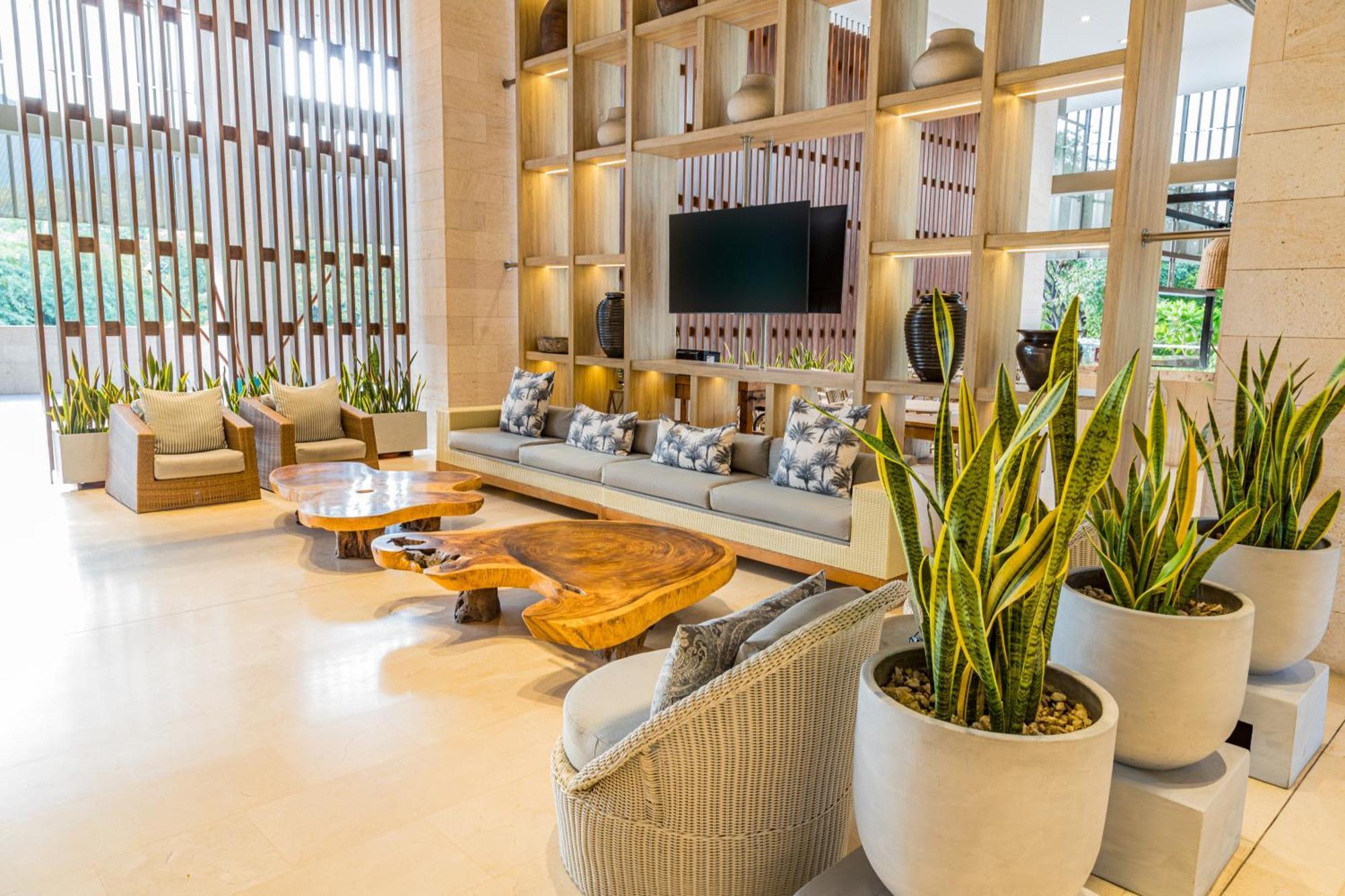 Hotel Irotama Lago Santa Marta  Esterno foto The lobby of the hotel