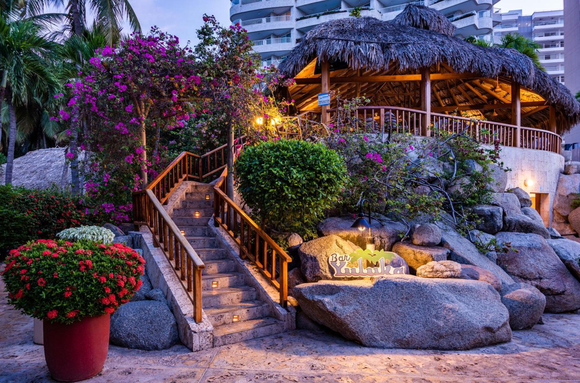 Hotel Irotama Lago Santa Marta  Esterno foto The Rocks