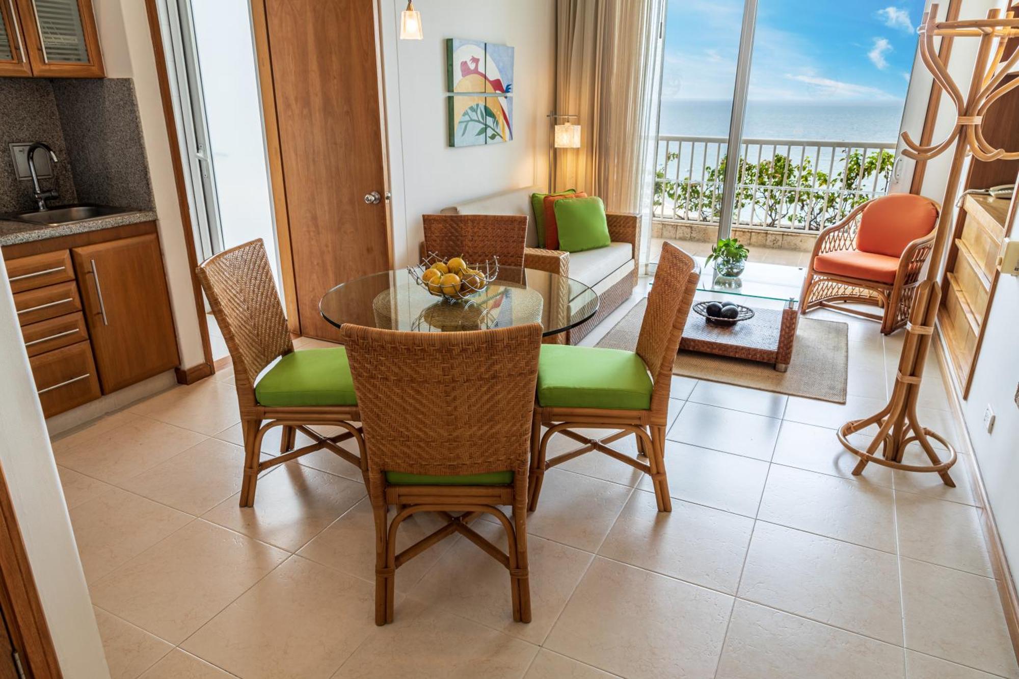 Hotel Irotama Lago Santa Marta  Esterno foto Living room