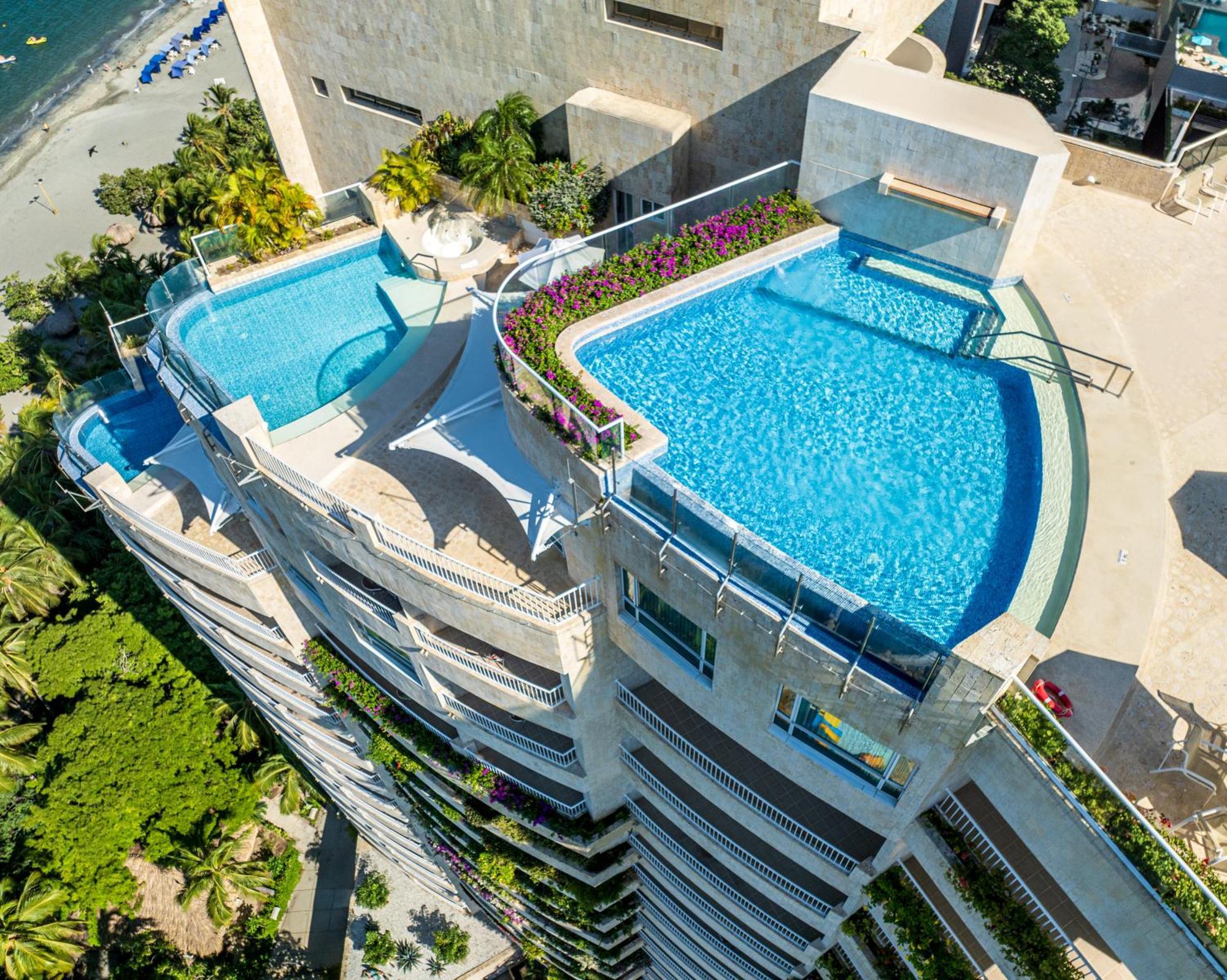 Hotel Irotama Lago Santa Marta  Esterno foto Aerial view of the rooftop pool
