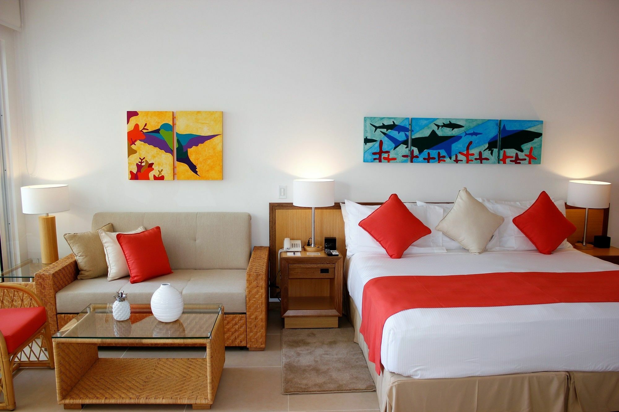 Hotel Irotama Lago Santa Marta  Esterno foto A room at the hotel